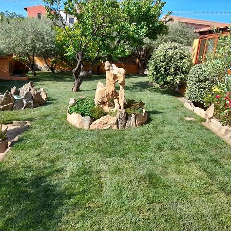 B&B Da Sabrina San Teodoro  Esterno foto