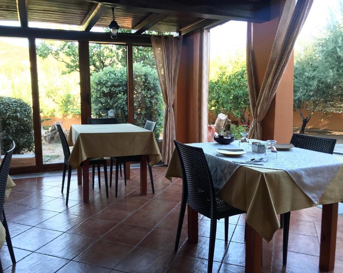 B&B Da Sabrina San Teodoro  Esterno foto