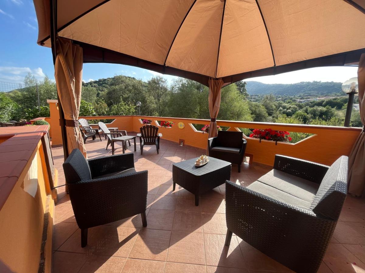 B&B Da Sabrina San Teodoro  Esterno foto