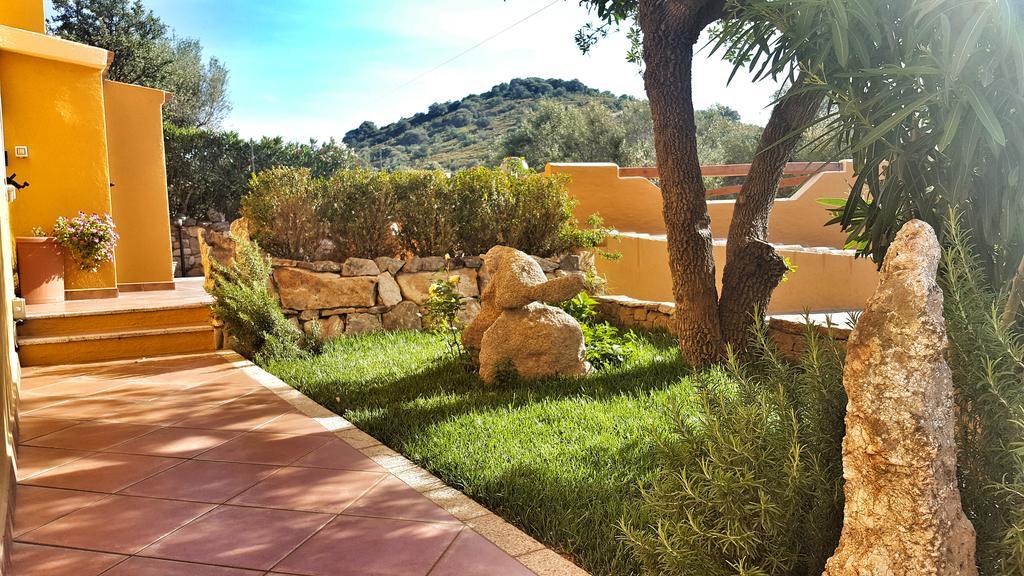 B&B Da Sabrina San Teodoro  Esterno foto