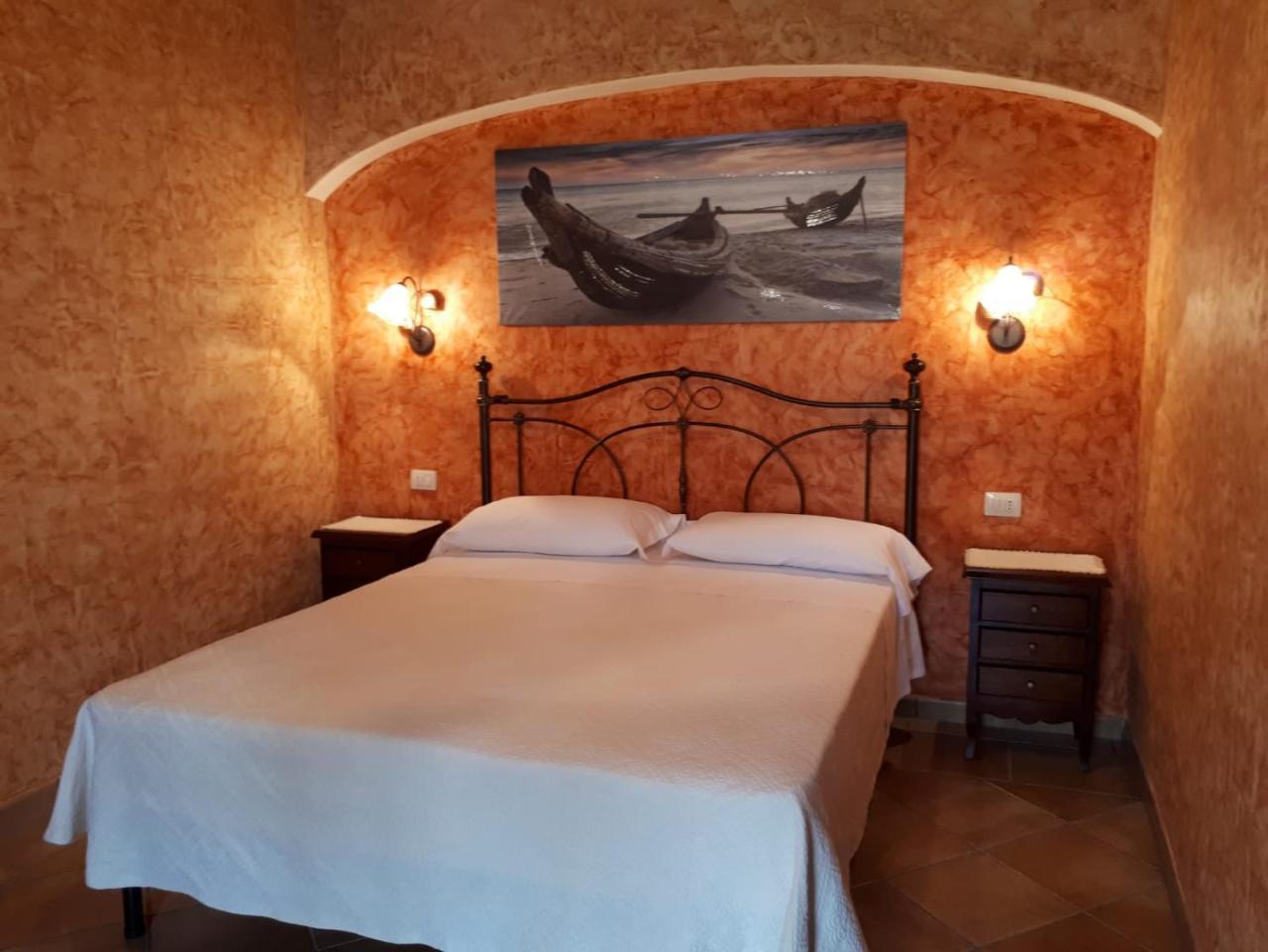 B&B Da Sabrina San Teodoro  Esterno foto