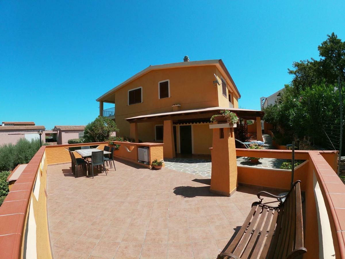 B&B Da Sabrina San Teodoro  Esterno foto